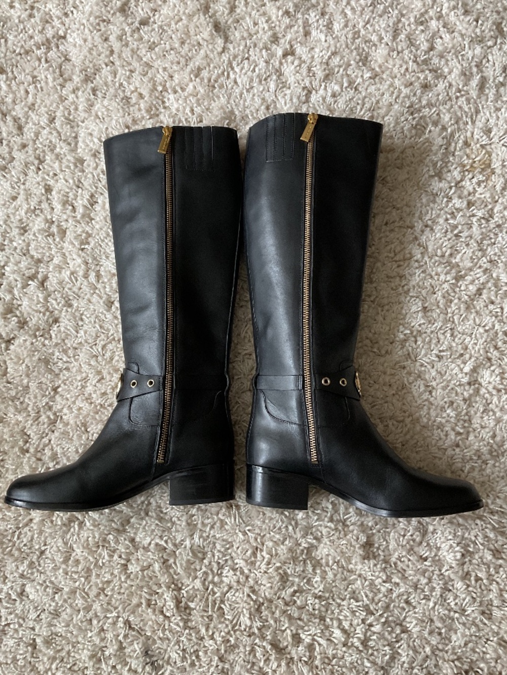 ⭐️⭐️ MICHAEL MICHAEL KORS Black Leather Riding Boot - size 36 - Picture 3 of 9